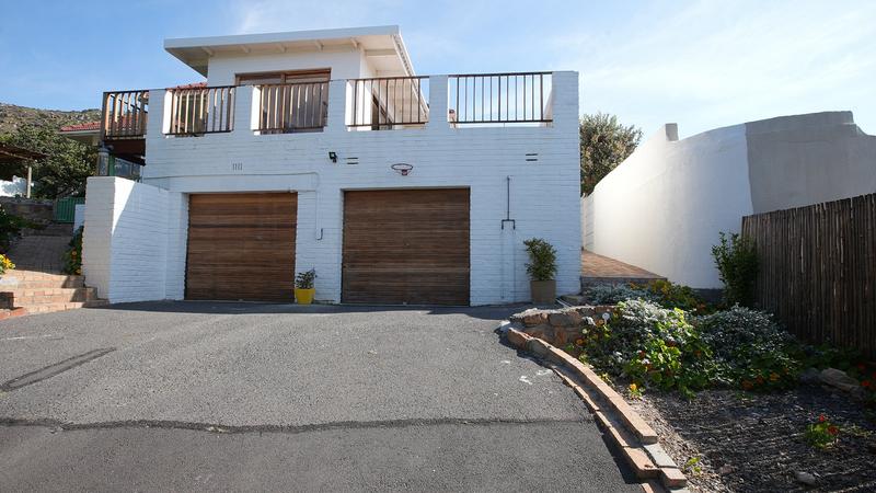 4 Bedroom Property for Sale in Fish Hoek Western Cape